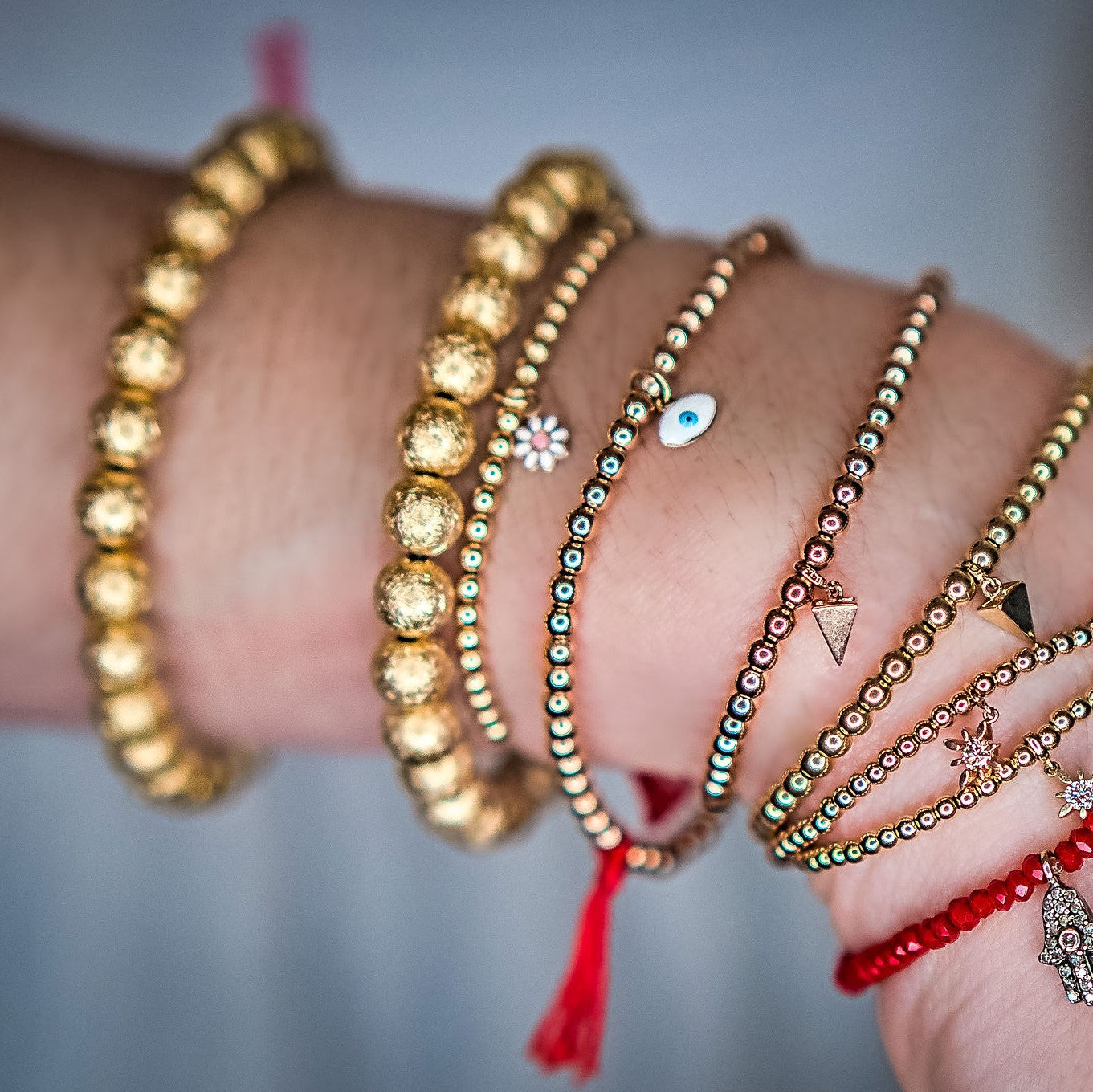 Stretch bead bracelet 14K gold and gold filled