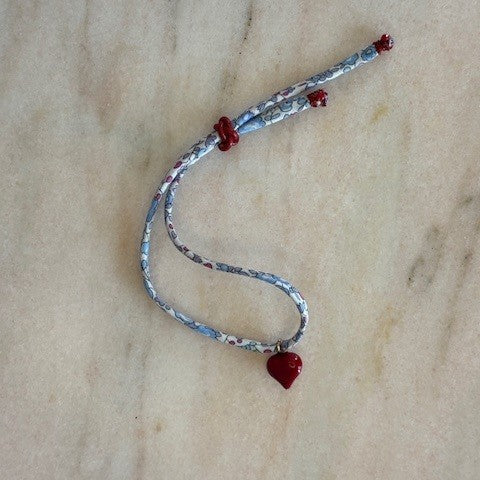 Love USA Wild-Flowers Liberty Bracelet with red-white-blue floral cord and 3D enamel heart by Boussidan