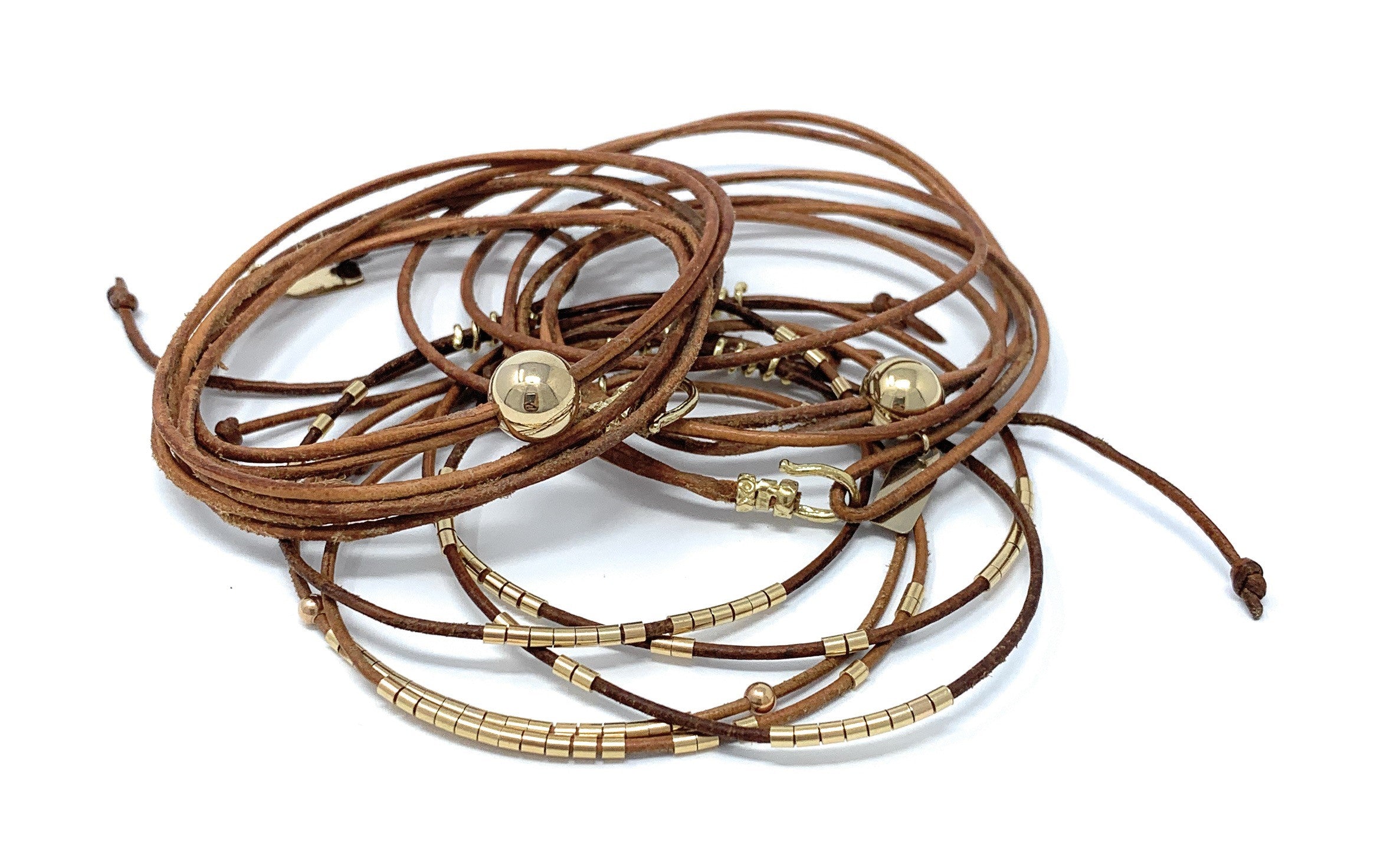 Gold bool triple wrap leather cord bracelet - Boussidan Joaillerie